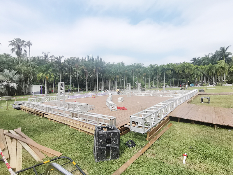 蓮花山花展如何“撐起”那一片藝術(shù)天空?